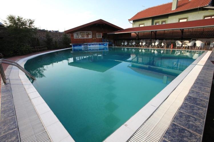 Hotel Dunav Sremski Karlovci Exterior photo